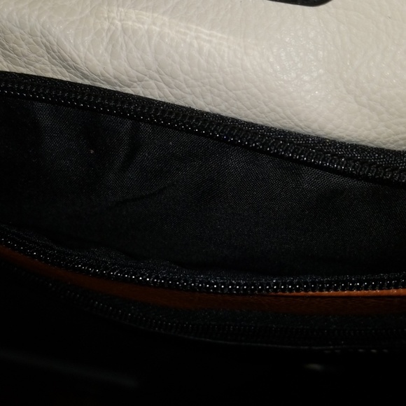 Purse - Picture 3 of 4
